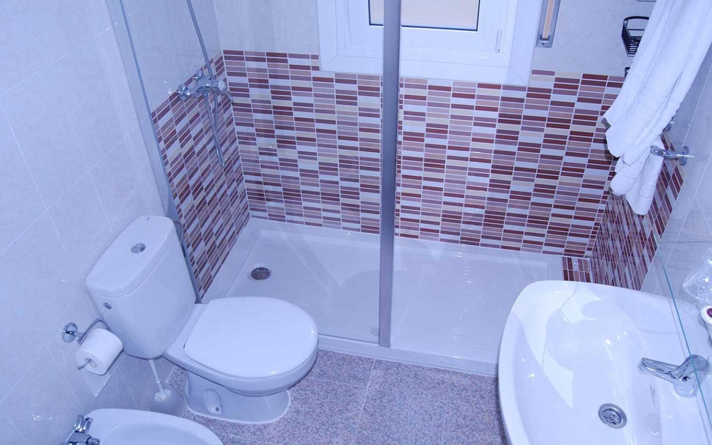 טורדמבארה Hotel Paradis מראה חיצוני תמונה